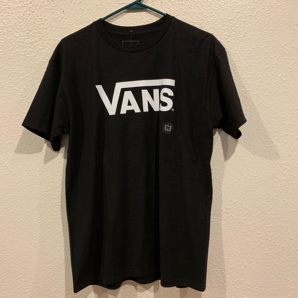 Men’s size medium vans T-shirt. New with tags.